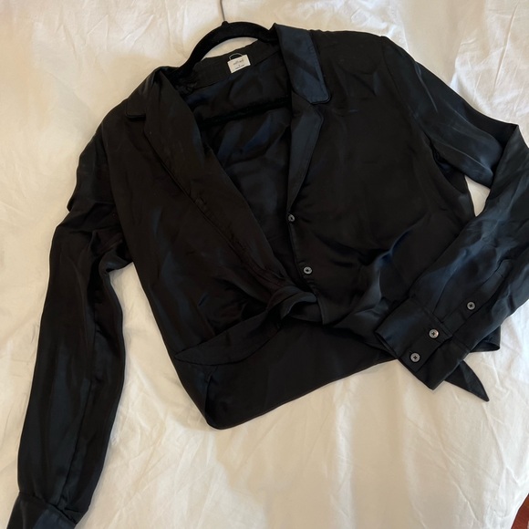Aritzia Wilfred Tie-Front Satin Blouse - Black - Picture 2 of 4